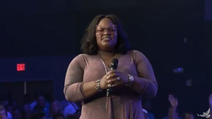 Tasha-Cobbs-Leonard-For-Your-Glory